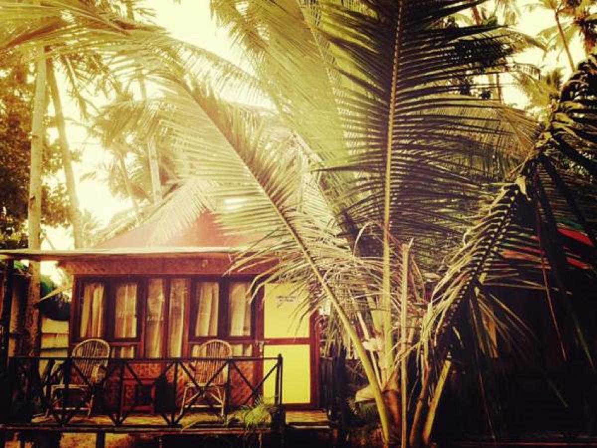 Over The Moon Beach Resorts Palolem Buitenkant foto